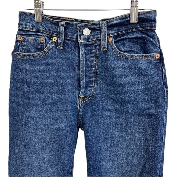 Levi’s Wedgie Fit Straight Womens Jean Distressed Mid Rise Button Fly Size 27 - Picture 5 of 11
